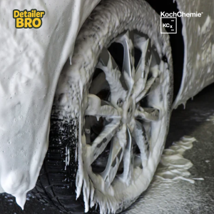 Koch Chemie Gentle Snow Foam X-Mas 1L - Image 3